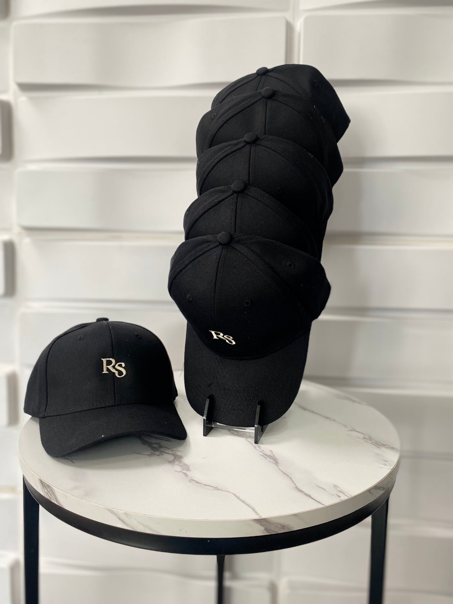 RS black cap